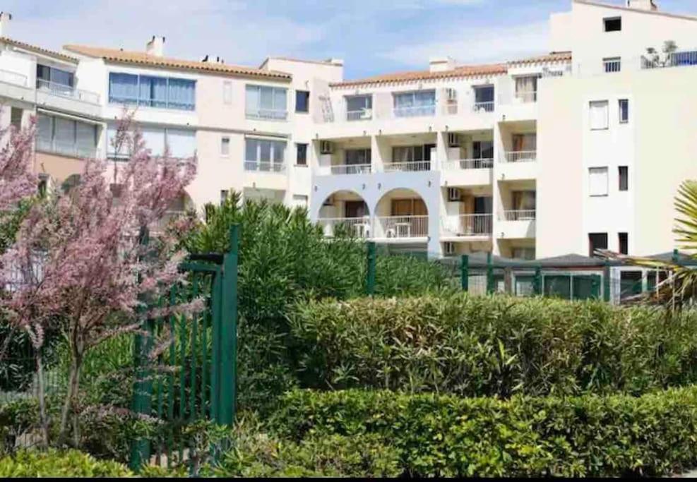 Superbe Appartement 6 Personnes Avec Piscine Secteur Richelieu, A 400M De La Plage Et A 650M Du Centre Port Agde Kültér fotó